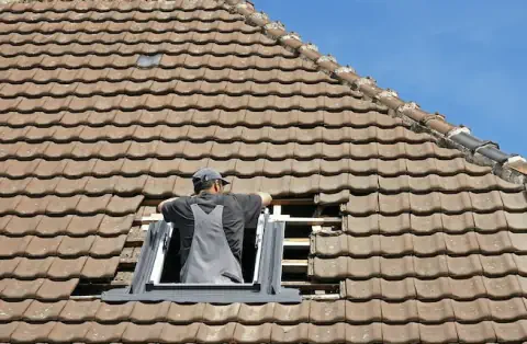 Pose de velux - Bagneaux-sur-Loing
